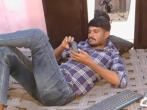 krishjaat43 online show from July 13, 2026, 7:44 am