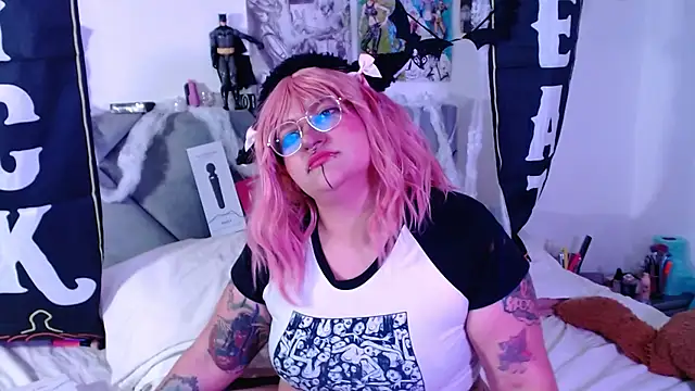 XxGreenGoodxX online show from October 24, 2025, 10:17 pm