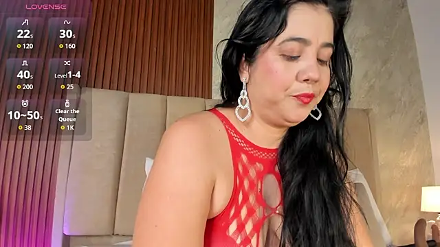  Cris Spicy  online show from November 11, 2025, 7:47 pm