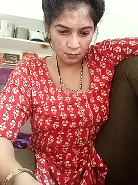Snapshot of Chhaya_hot chatting on April 17, 2026, 3:53 am Chhaya hot online show from April 17, 2026, 3:53 am
