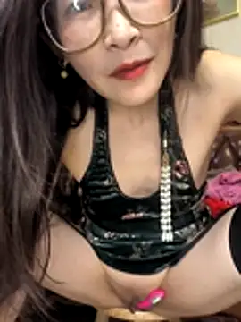 Snapshot of wsyx326 chatting on December 15, 2025, 4:11 pm wsyx326 online show from December 15, 2025, 4:11 pm