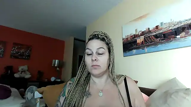 number1slut online show from December 19, 2024, 8:02 pm