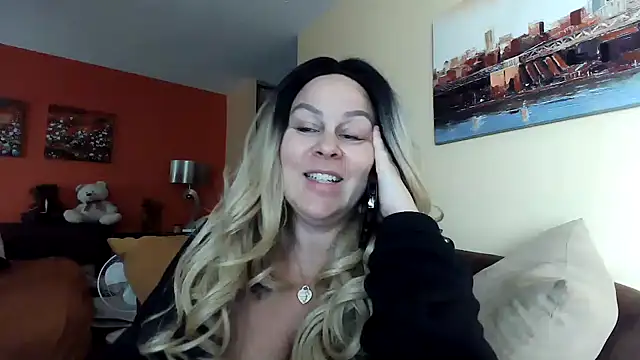 number1slut online show from January 6, 2025, 7:35 pm