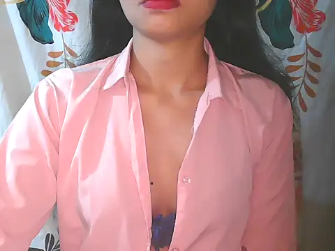 Ankita Chandel online show from November 22, 2025, 4:28 pm