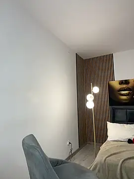 Snapshot of BarbaraXoXoX chatting on December 17, 2025, 5:35 am BarbaraXoXoX online show from December 17, 2025, 5:35 am