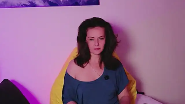 Witch in Silk online show from March 12, 2026, 8:04 pm