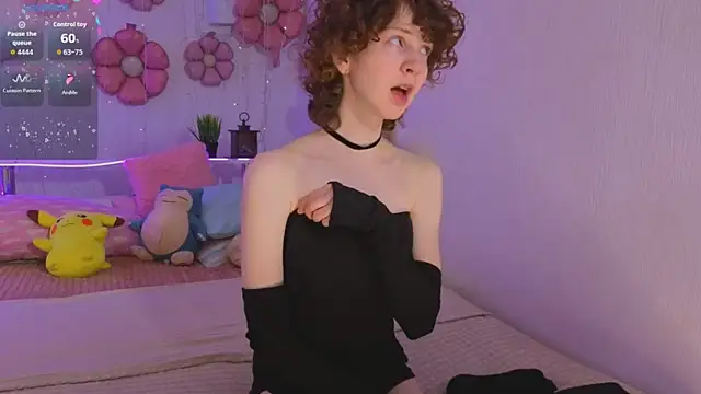 M1BabyG1rl online show from May 2, 2026, 6:07 am