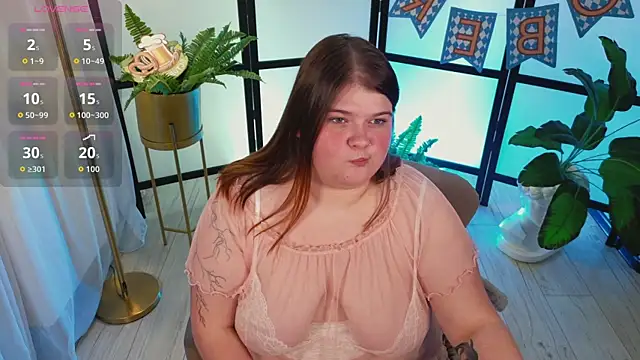 Mia Ray online show from September 19, 2025, 5:46 pm