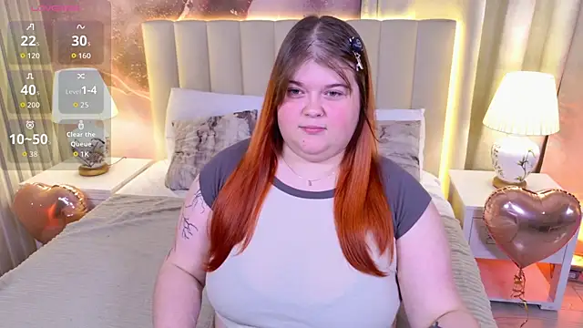 Mia Ray online show from July 10, 2026, 6:32 pm