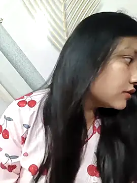 Dipali143143 online show from April 14, 2026, 8:53 am