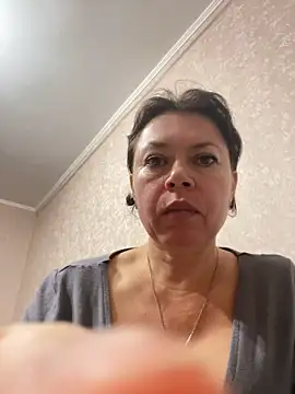 Kiravix online show from October 30, 2025, 6:19 pm