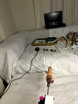 Snapshot of Ozge-SluttyScream69 chatting on November 26, 2025, 9:49 pm Ozge-SluttyScream69 online show from November 26, 2025, 9:49 pm