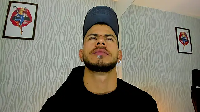 dylan jacobx online show from October 18, 2025, 3:42 am