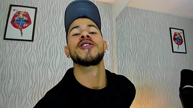 dylan jacobx online show from October 19, 2025, 3:07 am