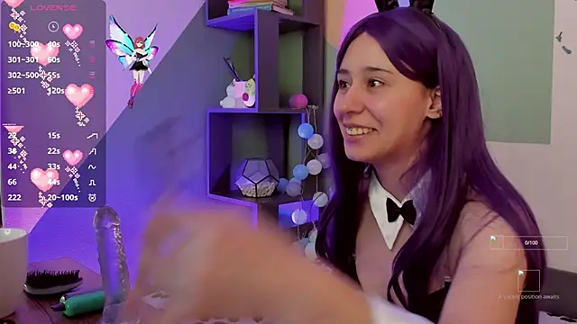 meomeee online show from October 11, 2025, 9:13 pm