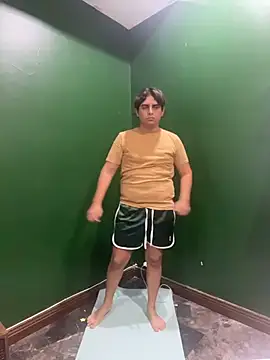 Snapshot of Thiagoforyou chatting on November 16, 2025, 10:37 pm Thiagoforyou online show from November 16, 2025, 10:37 pm