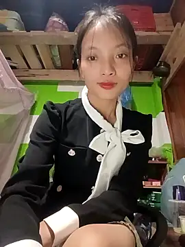 tdtd98 online show from October 2, 2025, 4:36 pm