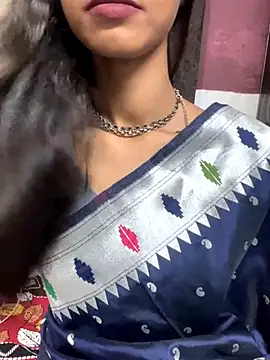 Snapshot of Desire_Zoya chatting on October 7, 2025, 4:37 pm Desire Zoya online show from October 7, 2025, 4:37 pm