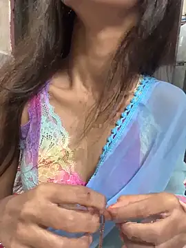 Snapshot of Desire_Zoya chatting on October 8, 2025, 4:37 pm Desire Zoya online show from October 8, 2025, 4:37 pm