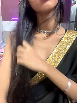 Snapshot of Desire_Zoya chatting on November 10, 2025, 4:28 pm Desire Zoya online show from November 10, 2025, 4:28 pm