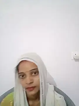 Sexey-Komal online show from September 30, 2025, 9:36 am