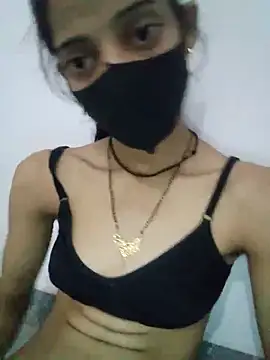 Sexey-Komal online show from October 15, 2025, 4:40 pm