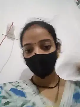 Sexey-Komal online show from October 21, 2025, 5:24 pm