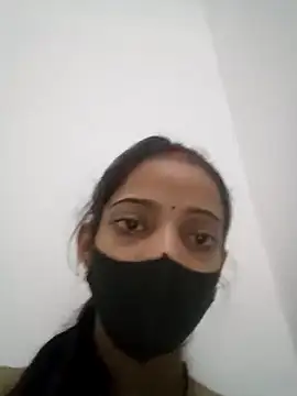 Sexey-Komal online show from October 25, 2025, 3:47 am