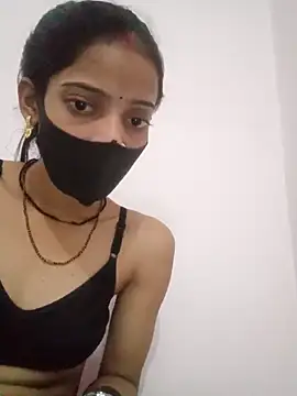 Sexey-Komal online show from October 28, 2025, 3:43 am