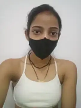 Sexey-Komal online show from November 2, 2025, 2:25 am