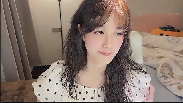 Snapshot of FuFu-puff chatting on November 13, 2025, 3:55 pm FuFu-puff online show from November 13, 2025, 3:55 pm