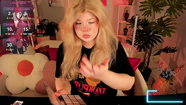 LilithNelson online show from November 8, 2025, 8:29 pm