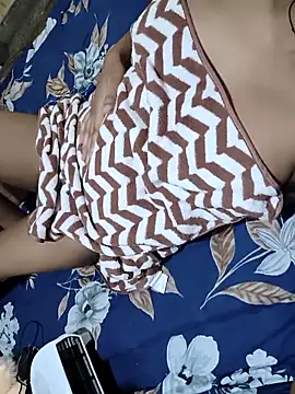 RAYI Queen 2 online show from February 14, 2026, 2:03 pm