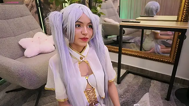 NamiKimura online show from October 18, 2025, 5:14 pm