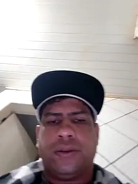 paulinhogostosinho online show from October 31, 2025, 10:55 pm