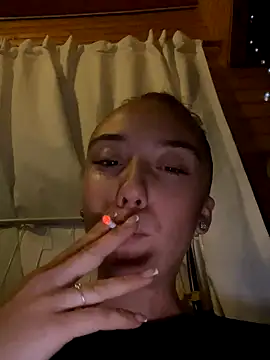 Snapshot of CristinaSww chatting on September 11, 2025, 8:53 pm CristinaSww online show from September 11, 2025, 8:53 pm