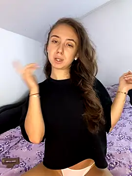 Snapshot of CristinaSww chatting on November 8, 2025, 12:05 pm CristinaSww online show from November 8, 2025, 12:05 pm