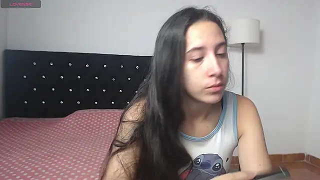 Snapshot of lilacream chatting on October 17, 2025, 2:30 pm lilacream online show from October 17, 2025, 2:30 pm