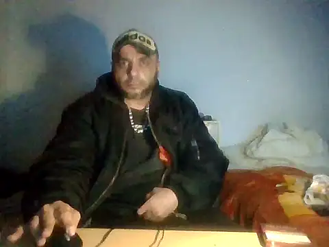 SmokedAlloy2 online show from November 30, 2025, 4:44 pm