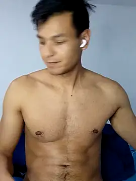 Valois2025 online show from April 4, 2026, 6:33 am