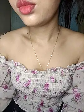 MyWet117 online show from November 10, 2025, 8:02 am