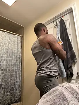 Snapshot of StandOnthatboy chatting on November 7, 2025, 12:49 pm StandOnthatboy online show from November 7, 2025, 12:49 pm