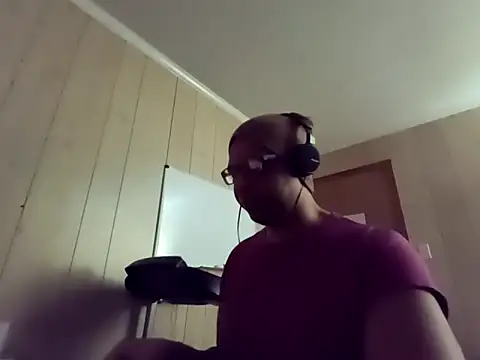 NaturalBeautyQueen online show from September 23, 2025, 12:35 am