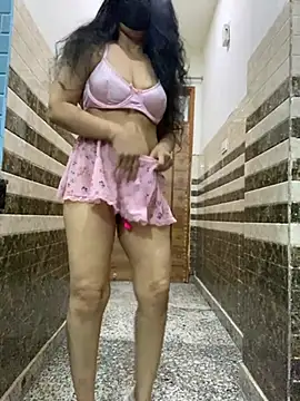 SashaPatel online show from June 18, 2026, 11:47 am