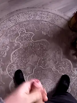 Mumuska online show from November 28, 2025, 1:47 pm