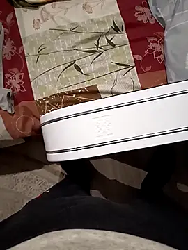 Mumuska online show from November 29, 2025, 4:32 pm