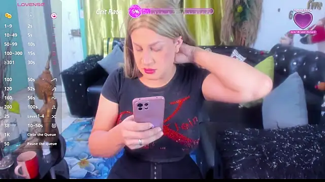 Snapshot of BarbieStyled chatting on December 5, 2024, 11:29 pm BarbieStyled online show from December 5, 2024, 11:29 pm