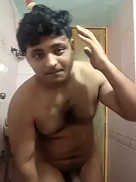 Snapshot of Kira_1413 chatting on September 14, 2025, 12:54 am Kira 1413 online show from September 14, 2025, 12:54 am