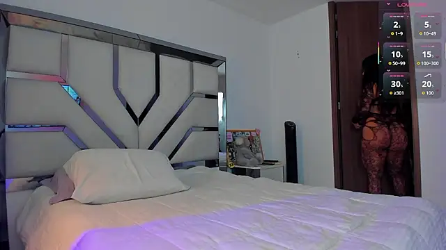 Michelle Ferrerr online show from January 17, 2026, 10:42 am