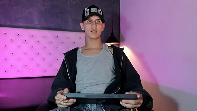  realwav online show from October 17, 2025, 7:11 am